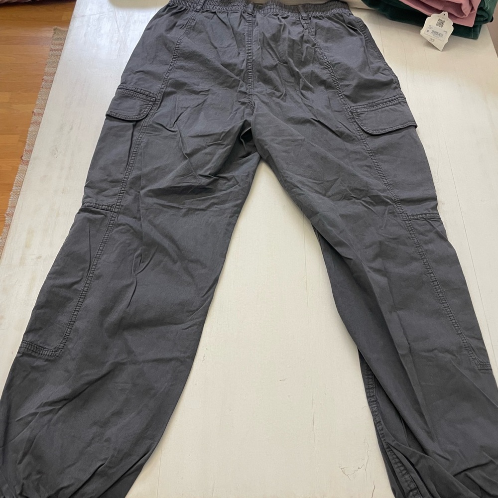Women’s Gray Garage Cargo Pants